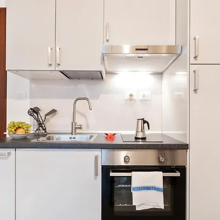 Giardini Margherita Monolocale Con Balcone בולוניה