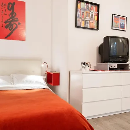 Giardini Margherita Monolocale Con Balcone * Bolonia