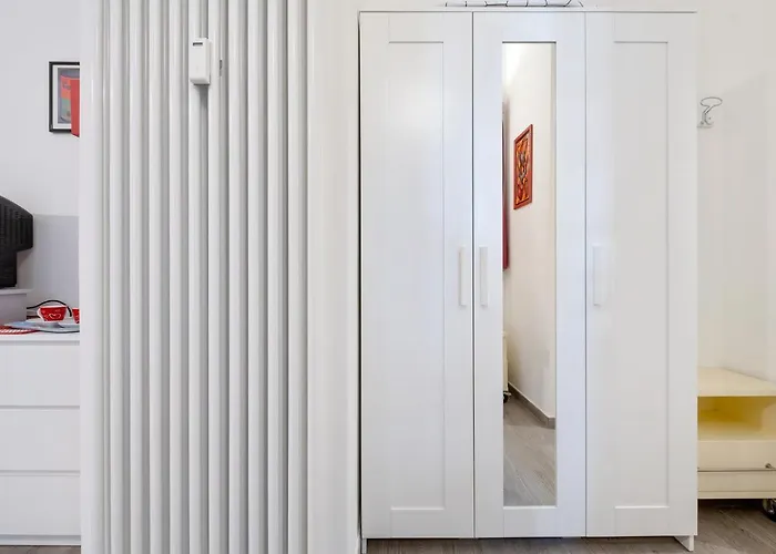 Giardini Margherita Monolocale Con Balcone *