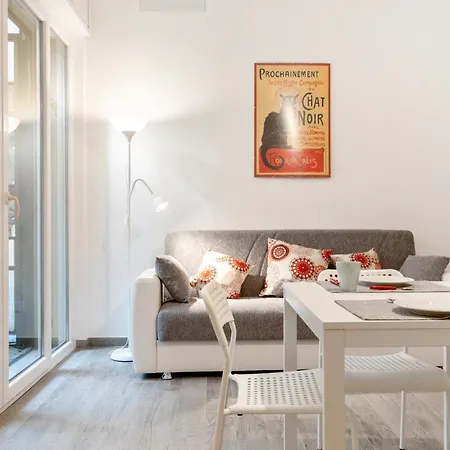 Giardini Margherita Monolocale Con Balcone בולוניה